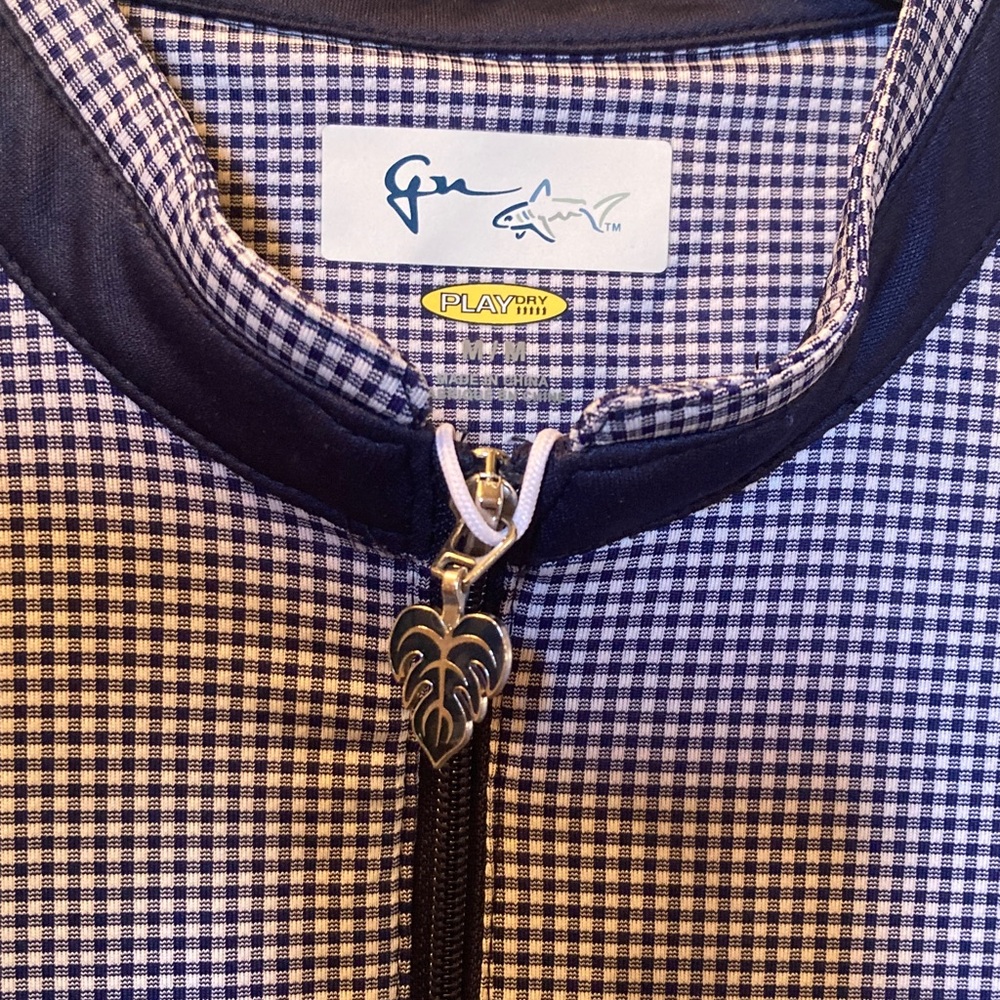 Greg Norman golf dress size M  Navy Blue and white. Lots of Pockets!!!